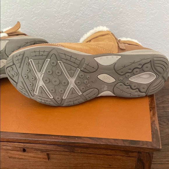 Cozy Tan Ankle Boots - Picture 11 of 11